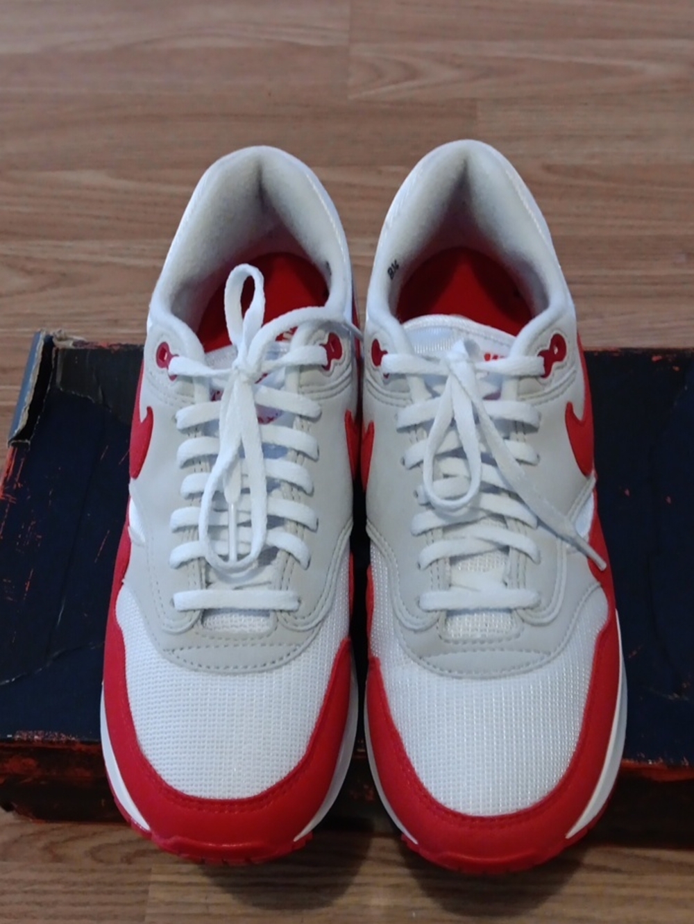 RED AIR MAX 1 OG